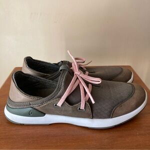 OluKai Women’s Miki Li Sneakers